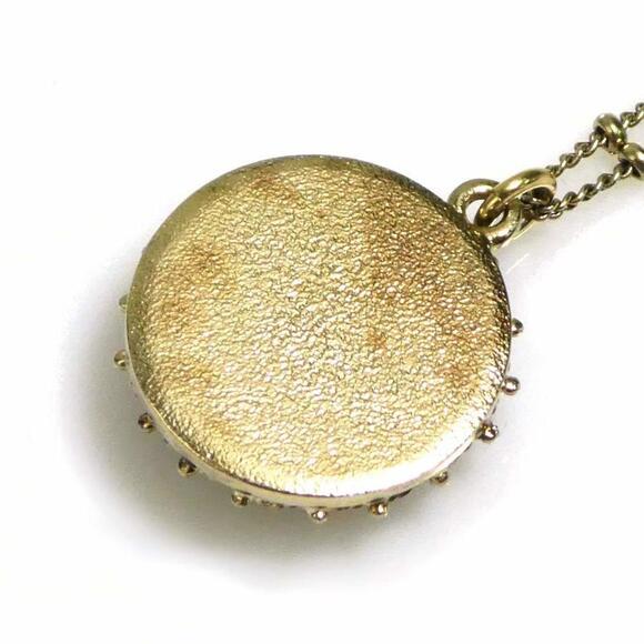 CHANEL White Pearl Logo Necklace - Picture 3 of 5
